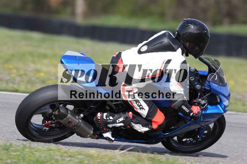 /Archiv-2023/06 10.04.2023 Moto Club Anneau du Rhin/Blanc-Novice/4